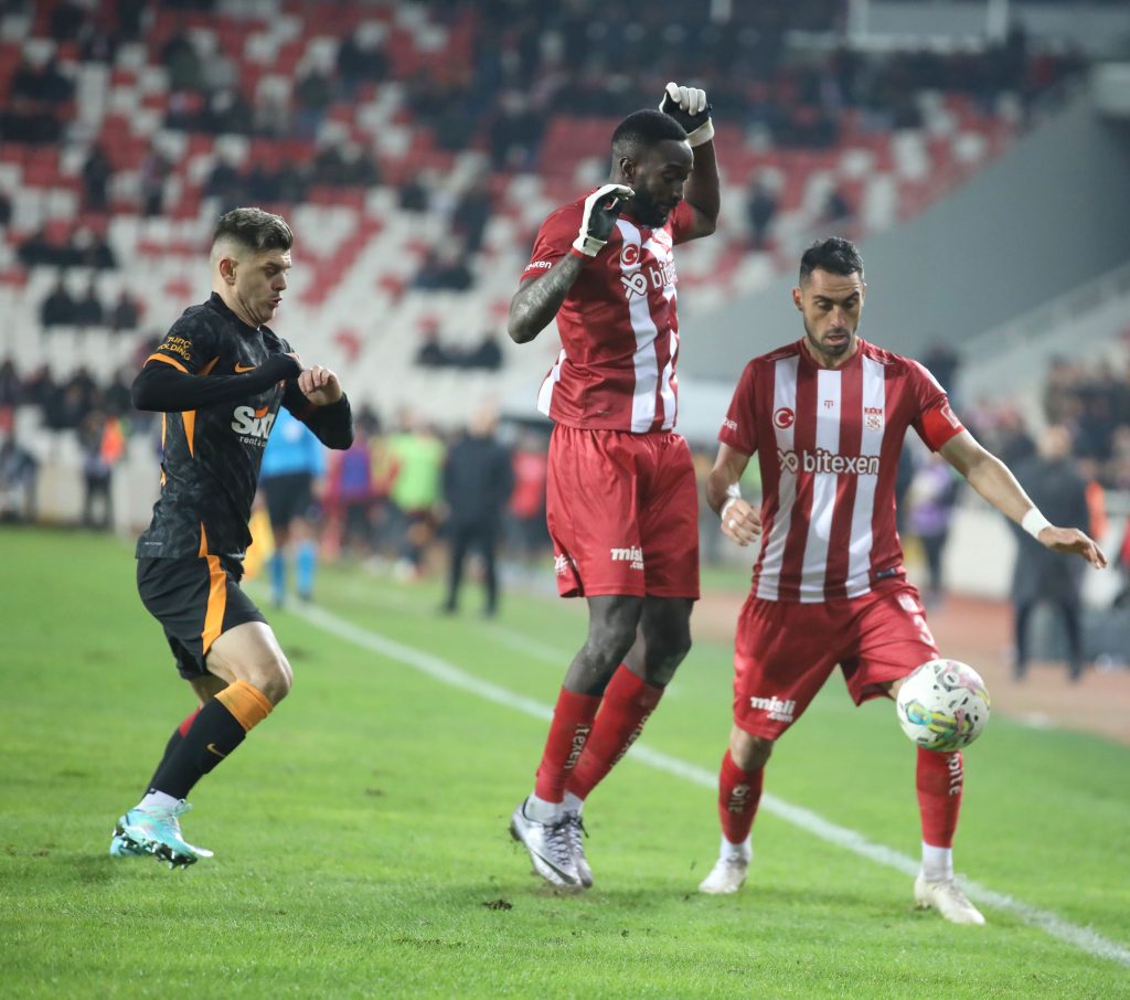 Nhận định, soi kèo Sivasspor vs Galatasaray, 21h ngày 11/1 Super Lig